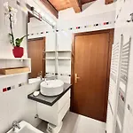 Apartment Atelier Del Teatro *