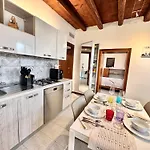 Apartment Atelier Del Teatro Verona